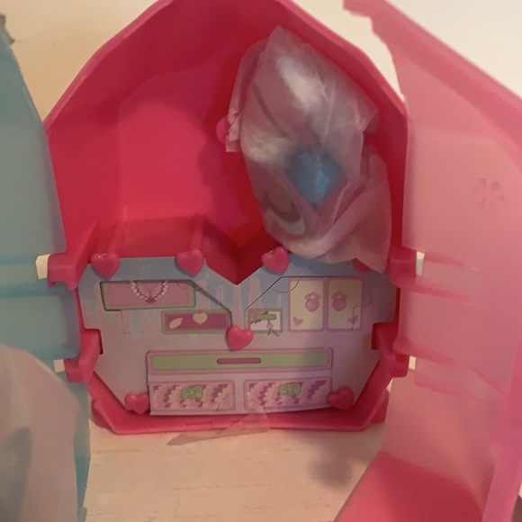 Cry Babies Magic Tears Icy World. Daphne Brand New. - Picture 2 of 6